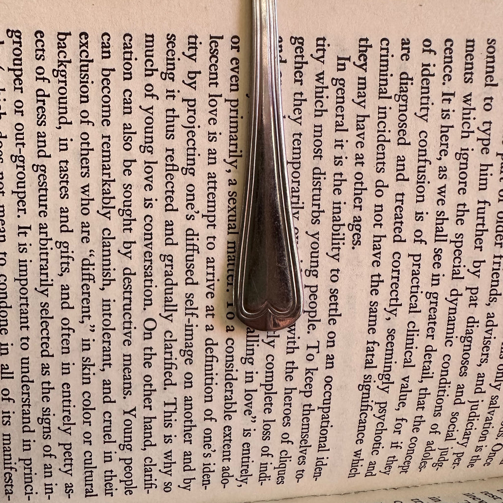 ReRead Bookmark - Heartache