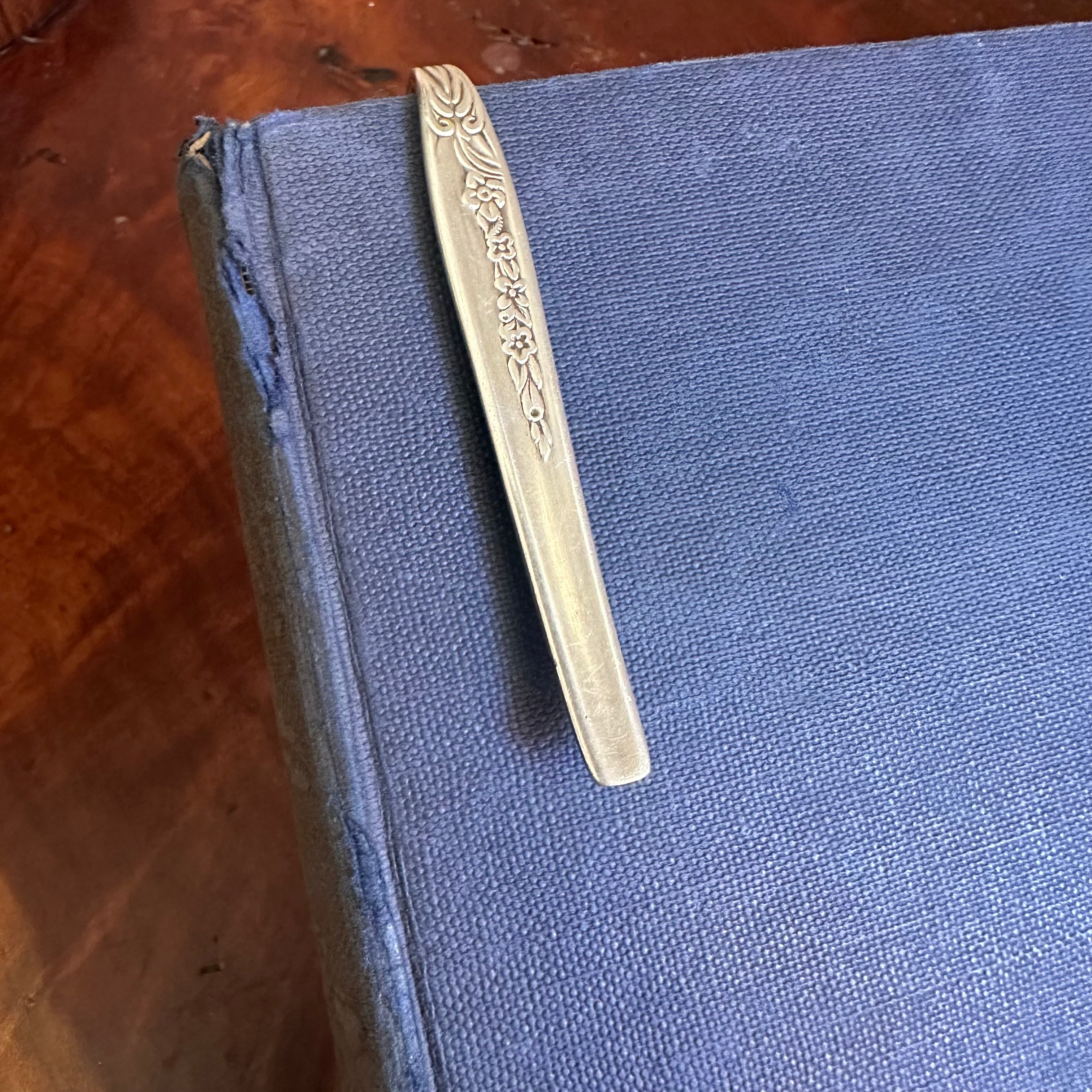 ReRead Bookmark - Daisy Chain